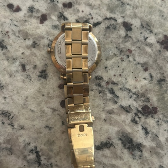 Michael Kors MK3500 38mm Jaryn Gold-tone Stainless Steel Quartz Ladies Watch - Picture 5 of 7